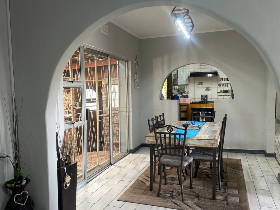 3 Bedroom Property for Sale in Bothasrus Eastern Cape